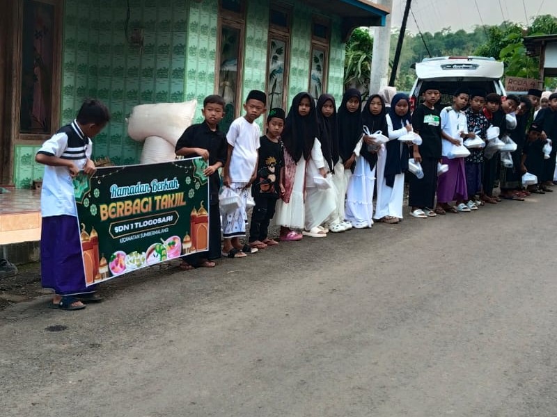 PEMBAGIAN TAKJIL  SD NEGERI 1 TLOGOSARI, 12 MARET 2026